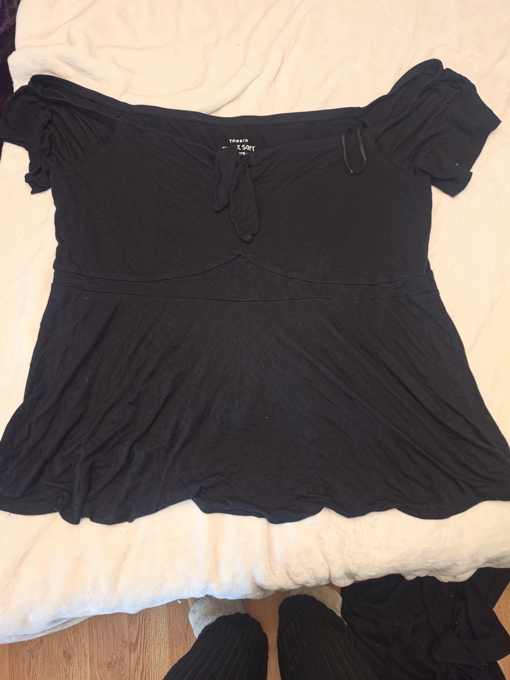 torrid Black Off-Shoulder Tie-Front Tunic Top
